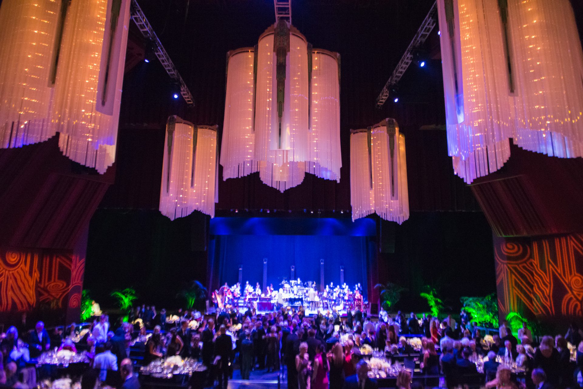 Benefit: Dazzling Candlelight Concert Raises $1.9 Million For ...