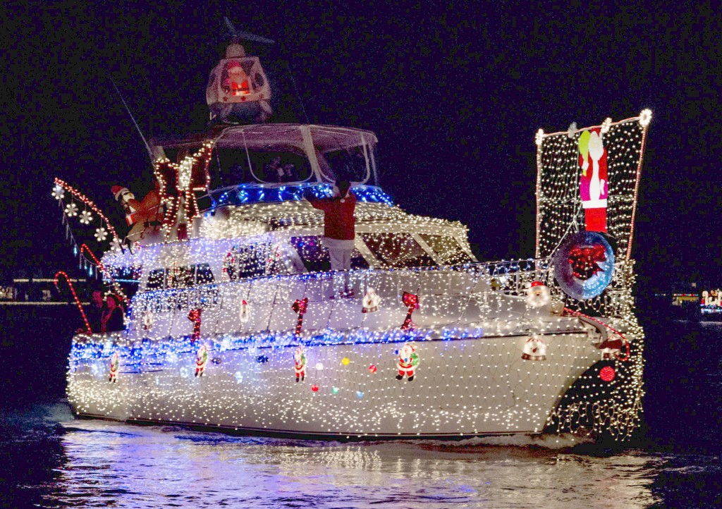Guide to the Christmas Boat Parade Newport Beach News
