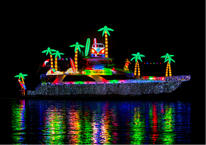 Mickey Mouse And Olympians Lead 2016 Christmas Boat Parade Newport Beach News