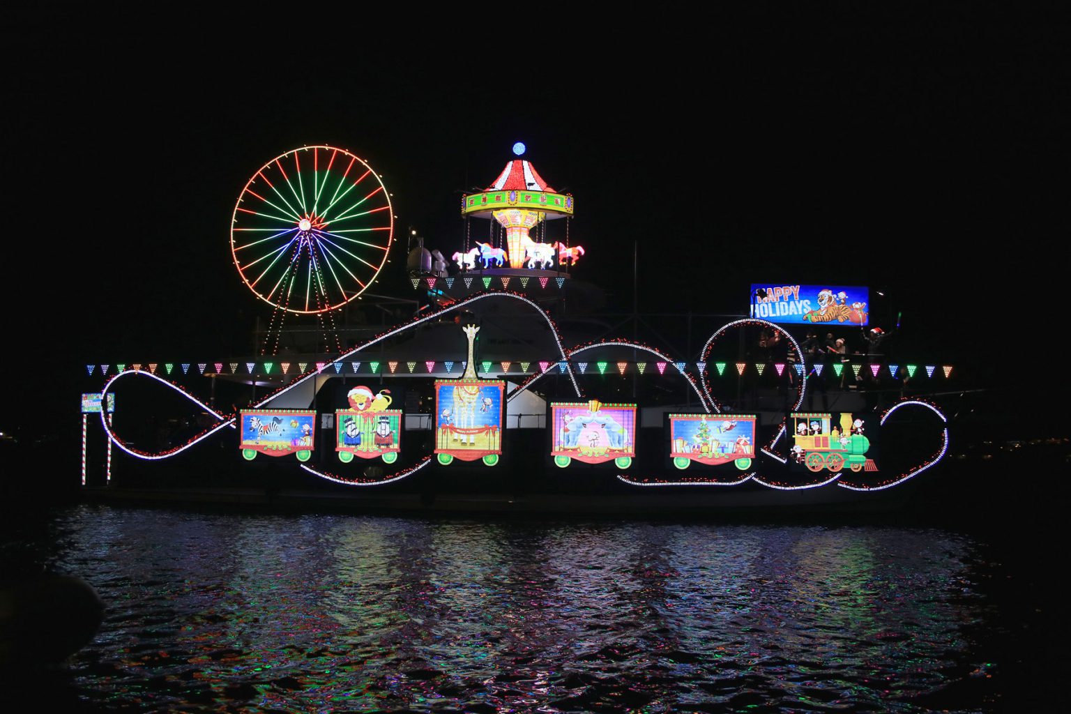 111th Christmas Boat Parade Kicks Off - Newport Beach News