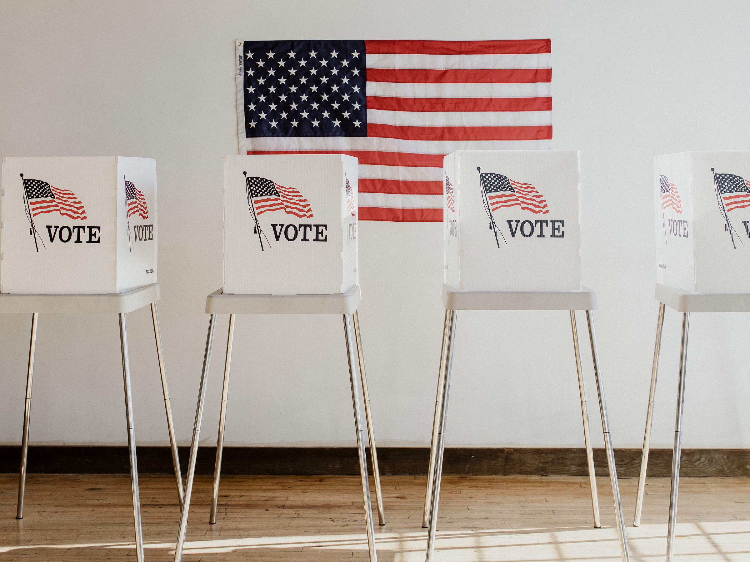 Noah Blom and Brad Avery Lead Newport Beach City Council Races in Early ...