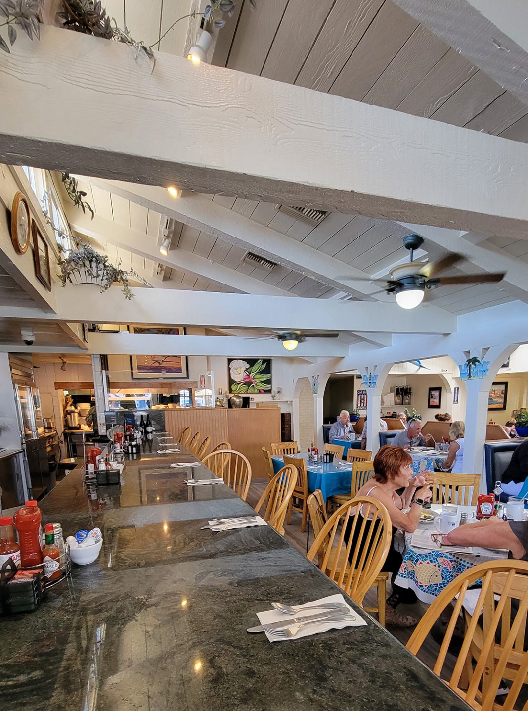 Wilma’s Patio Restaurant Celebrates 40 Years on Balboa Island | Local ...